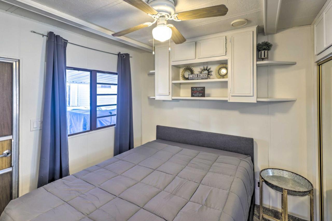 Cozy Lake Havasu City Home With Dock And Beach Access! Exteriör bild